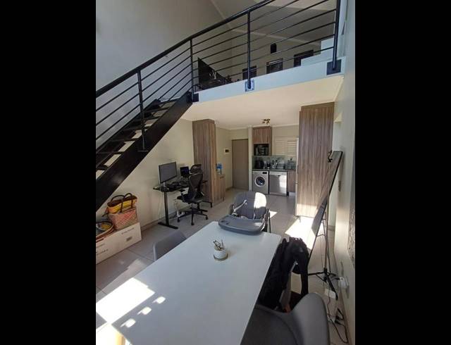 1 BEDROOM PROPERTY TO RENT IN LONEHILL